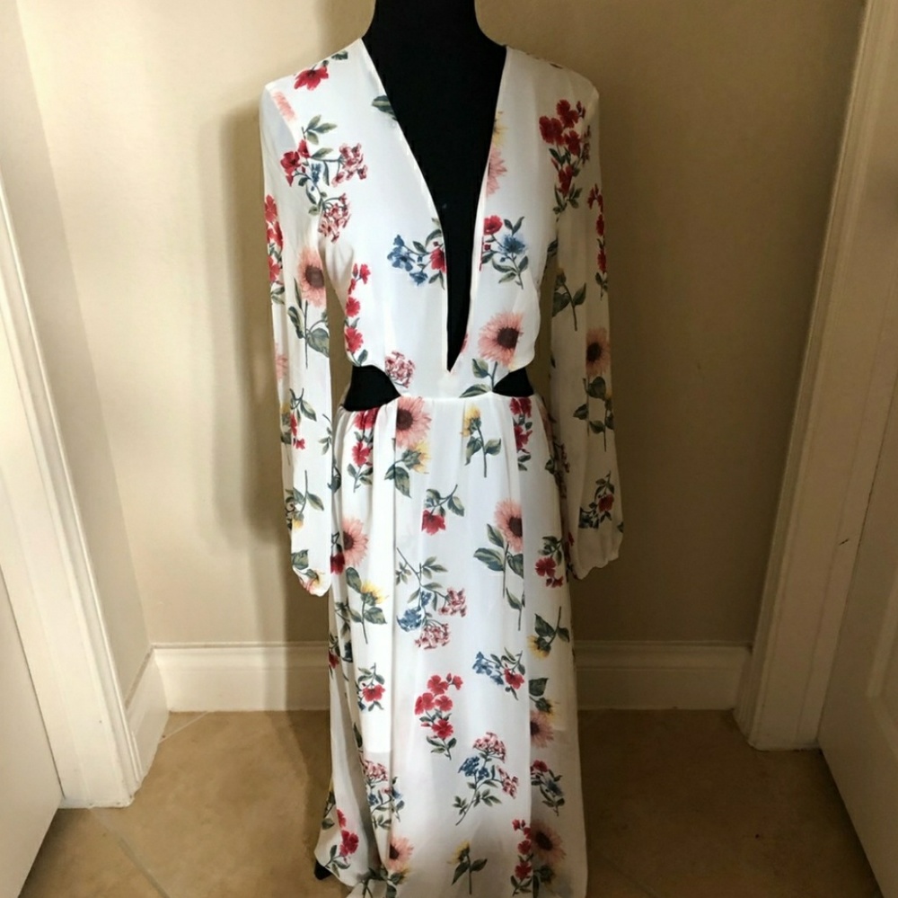 Forever 21 Floral Lace Maxi Dress